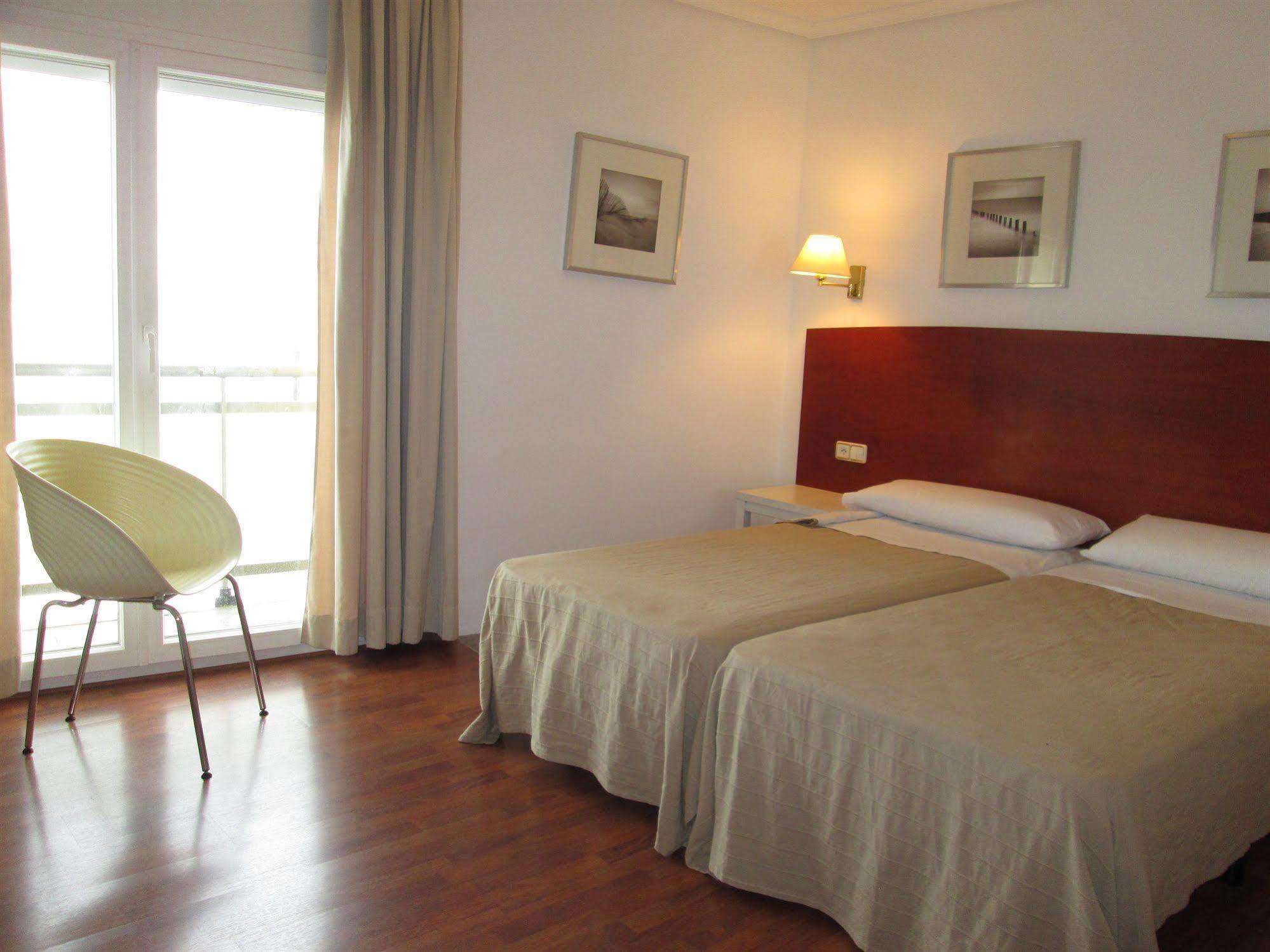 Vila De Premiá Premiá de Mar Exterior foto